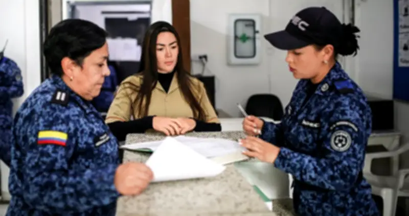 Pareja de Epa Colombia rompe silencio y pide empatía ante señalamientos judiciales