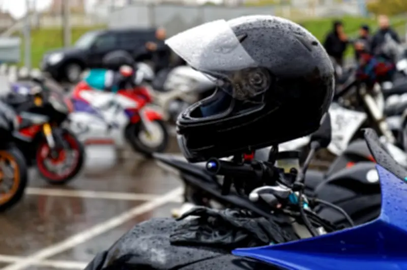 Pareja de esposos sufre accidente en moto contra furgón en Magangué, Bolívar