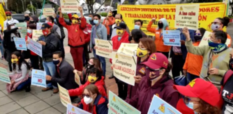 Paro Distrital de Maestros en Bogotá: Docentes Protestan Contra Decisiones de la Secretaría de Educación