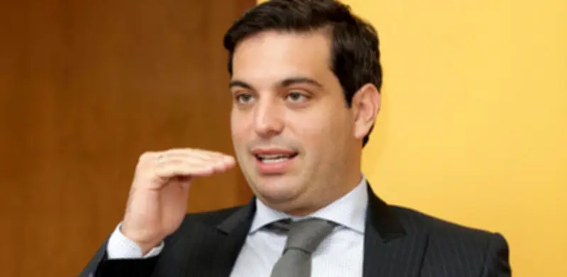 Partido Liberal mantiene 13 curules en el Senado: Simón Gaviria, arquitecto clave de la lista