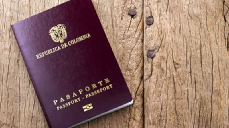 Pasaporte colombiano escala en ranking global: ahora ocupa puesto 32 en acceso sin visa
