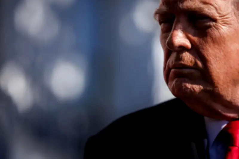 Pastores evangélicos oran por Donald Trump en la Casa Blanca en medio de tensiones globales