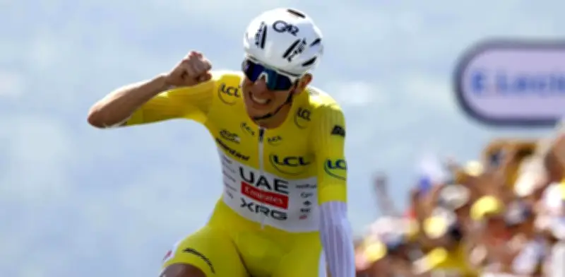 Paul Seixas, la joven perla del ciclismo que busca vencer a Tadej Pogacar en su mejor momento