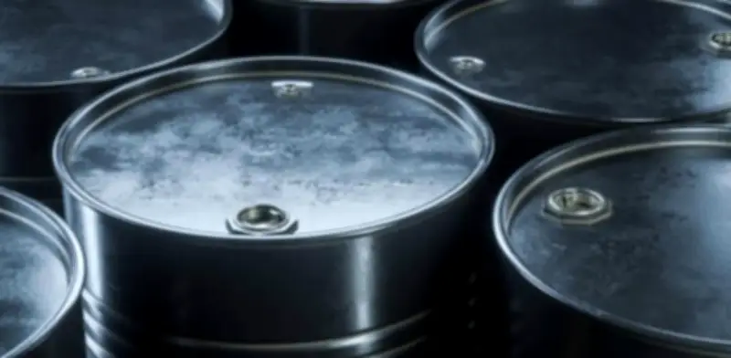 Petróleo cae más del 2% tras declaraciones de Netanyahu sobre fin próximo de guerra con Irán