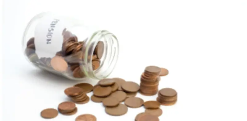 Petro alerta sobre fuga de US$2.400 millones de fondos pensionales y exige acción inmediata de la Superfinanciera