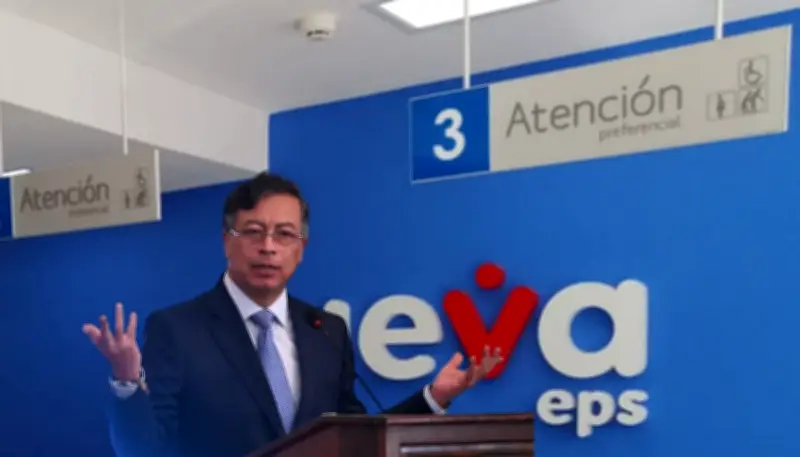 Petro anuncia liquidación de EPS en crisis: Savia Salud y Salud Capital podrían salvarse