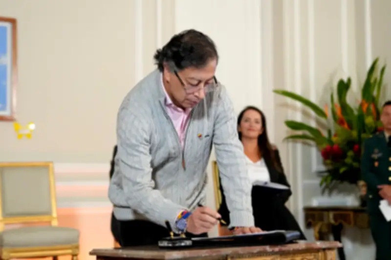 Petro decreta tres días de duelo nacional tras tragedia aérea del Hércules C-130 en Putumayo