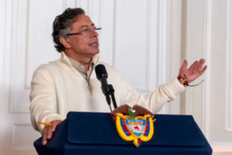 Petro defiende emergencia económica y arremete contra Procuraduría y otras instituciones