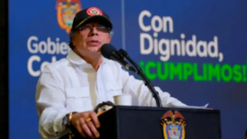 Petro expresa dudas sobre software electoral y pide impugnar mesas para claridad en resultados