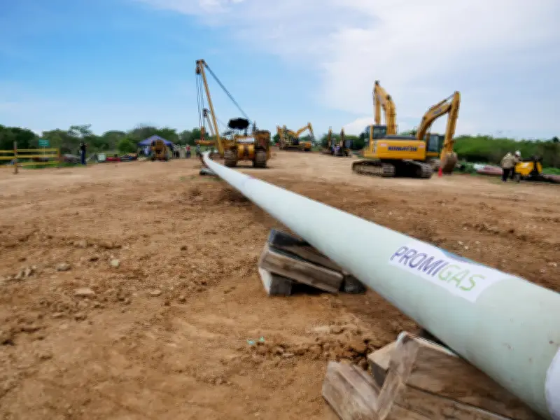 Petro impulsa rehabilitación del gasoducto con Venezuela ante alerta por reservas de gas