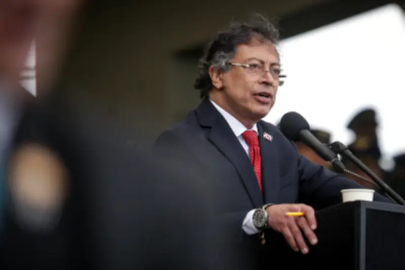 Petro responde a acusaciones de nexos con narcotráfico tras informe de The New York Times