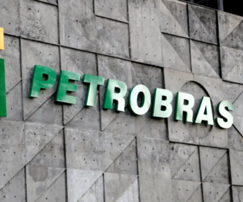 Petrobras supera expectativas con récord de producción que compensa caída del petróleo