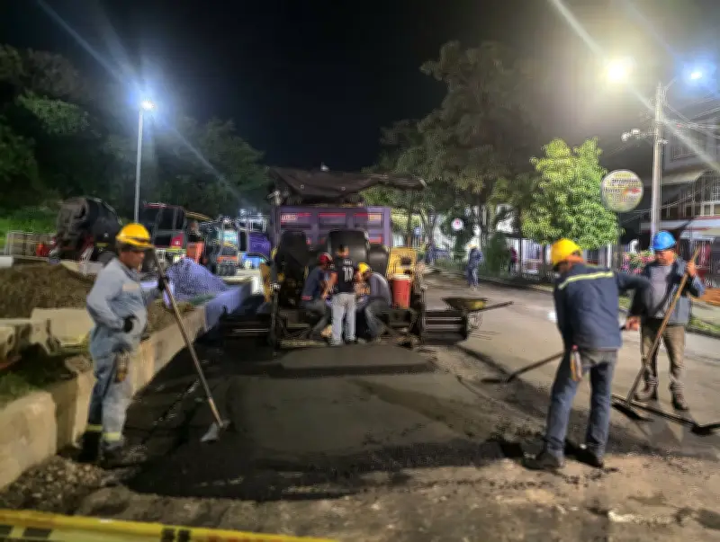 Piedecuesta transforma su movilidad con obras viales y alumbrado LED en múltiples sectores urbanos