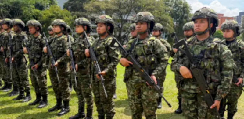 Plan Democracia: 40 mujeres militares liderarán pelotones en seguridad electoral