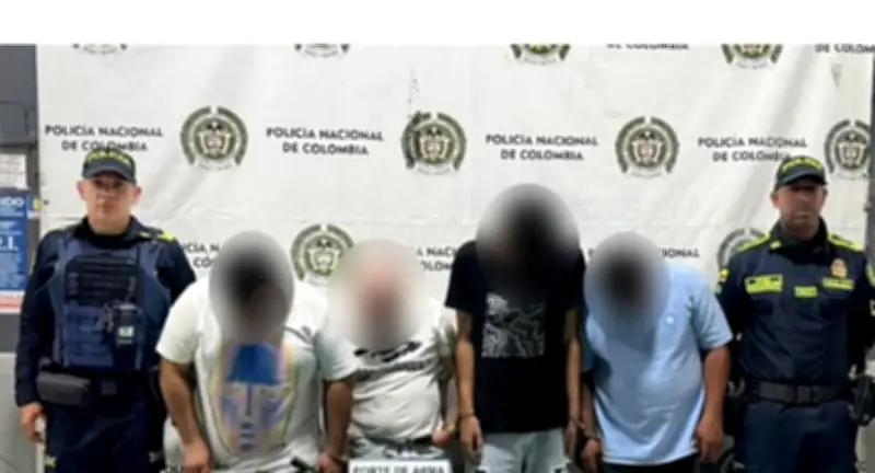 Policía captura a cuatro sujetos con armas en Barranquilla tras escuchar detonaciones
