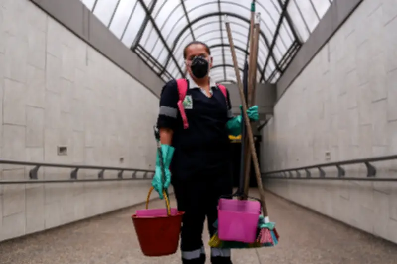 Policía Nacional licita servicio de aseo por $731 millones para instalaciones en el Valle del Cauca