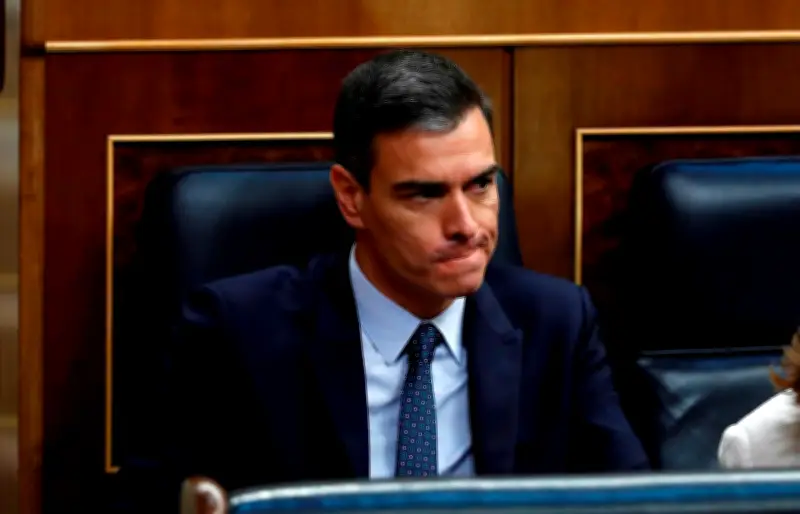Polémica por misil iraní con pegatina de agradecimiento al presidente español Pedro Sánchez