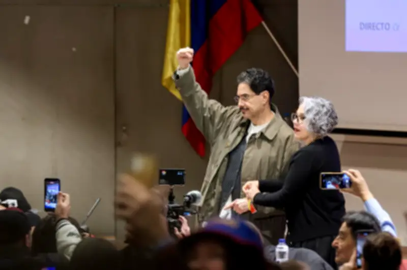 Popularidad de Petro y ascenso de Cepeda marcan elecciones mientras oposición carece de relato