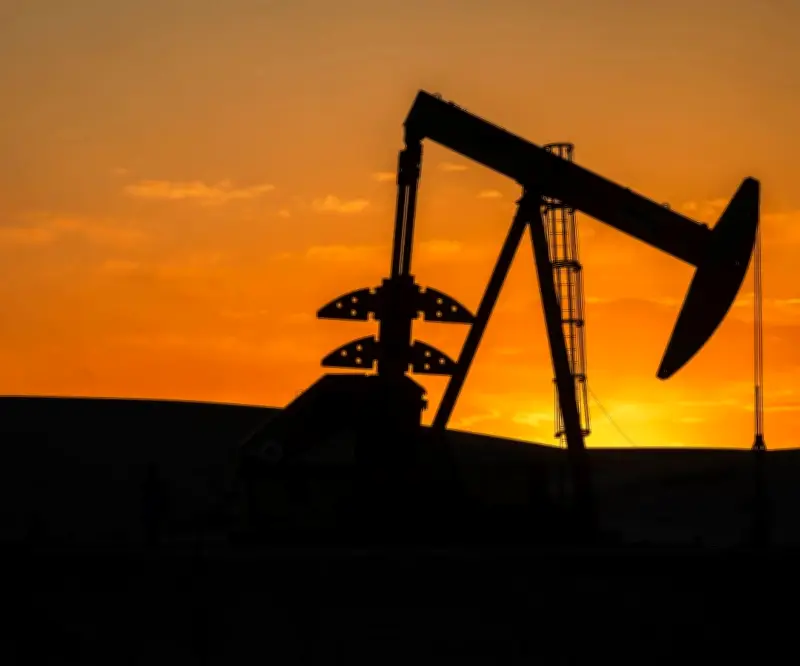 Precio del petróleo supera US$109 tras ataque israelí a yacimiento de gas en Irán