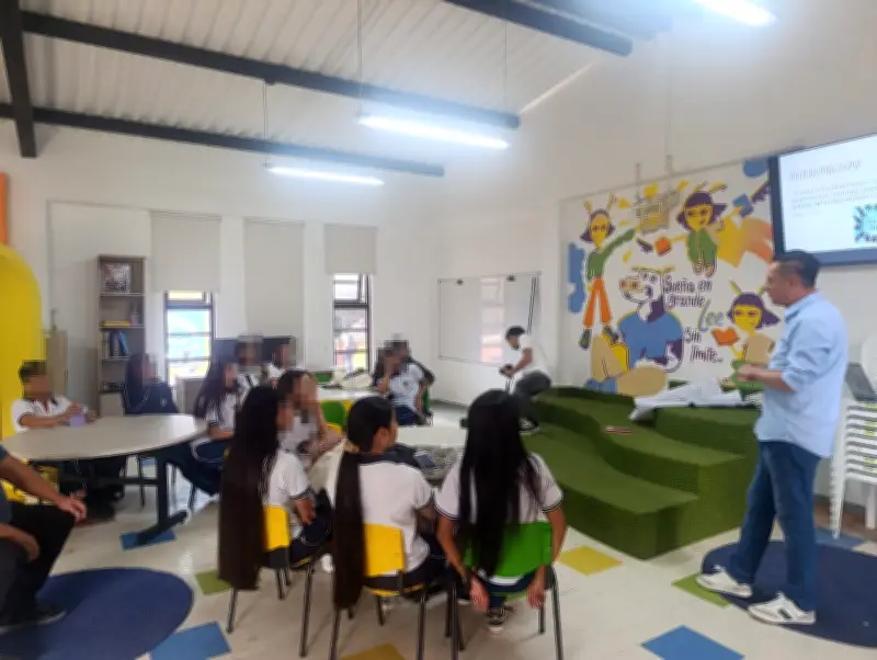 Prensa Escuela en Popayán: Jóvenes construyen paz a través del periodismo crítico