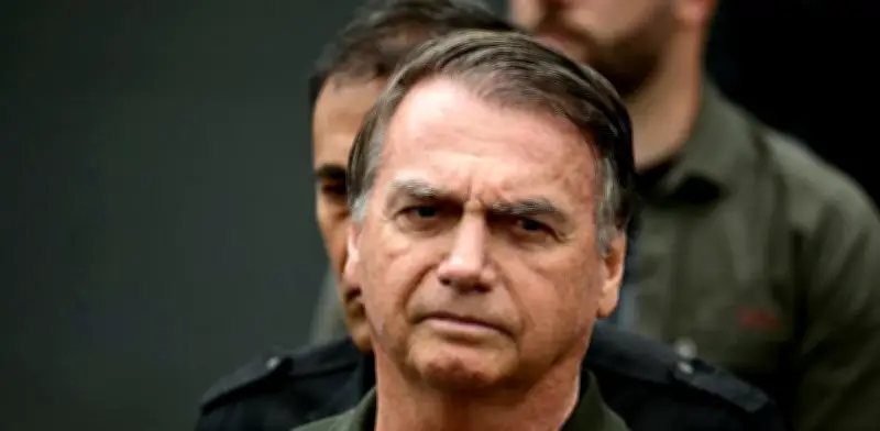 Primer balance médico de Jair Bolsonaro revela gravedad de bronconeumonía bilateral