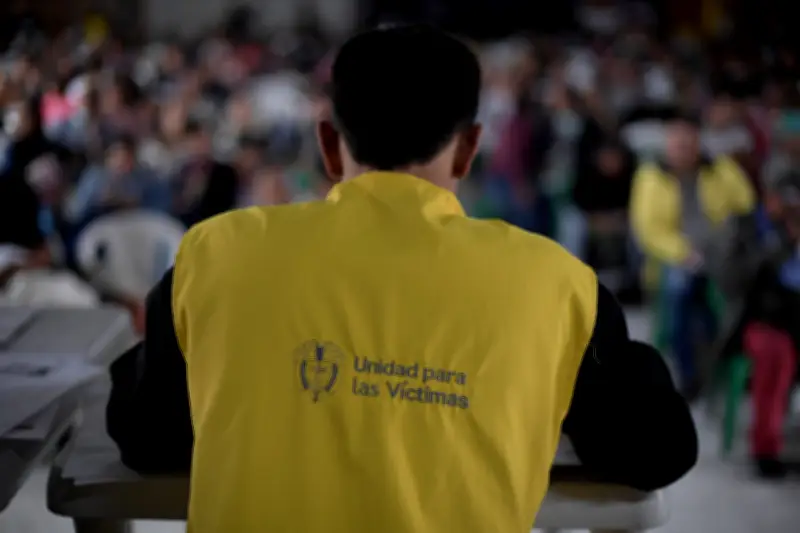 Procuraduría investiga irregularidades en contratos de la Unidad para las Víctimas