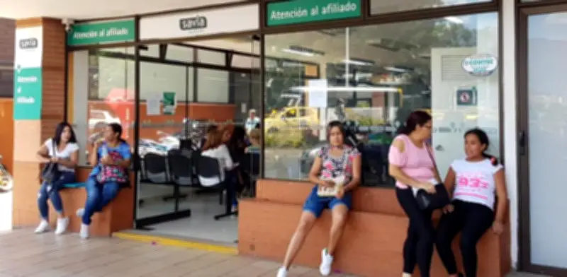 Procuraduría suspende a interventores de EPS SOS y Savia Salud por incumplimientos graves