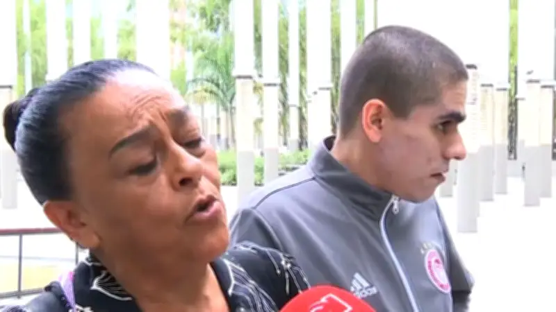 Profesoras pensionadas denuncian suspensión de tratamientos para hijos con autismo en Antioquia