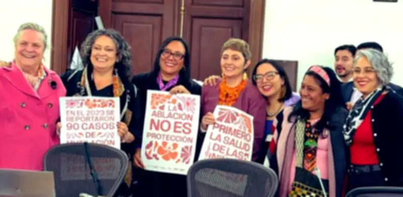 Proyecto para prohibir mutilación genital femenina avanza en Senado colombiano
