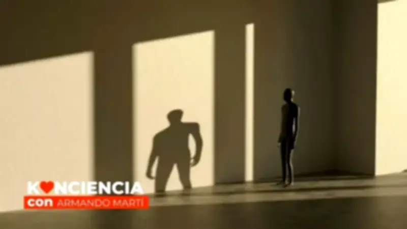 Psicología profunda: cómo los defectos que vemos en otros reflejan nuestras propias batallas internas