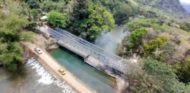 Puente militar en Mendihuaca restaura conexión entre Magdalena y La Guajira para Semana Santa