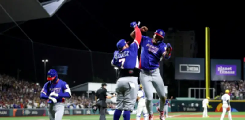 Puerto Rico aplasta a Colombia 5-0 en el debut del Clásico Mundial de Béisbol