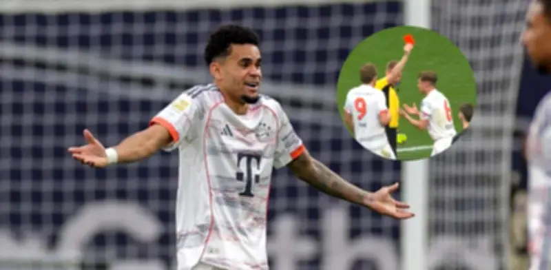 Árbitro alemán admite error en expulsión de Luis Díaz: 'La roja fue muy severa'