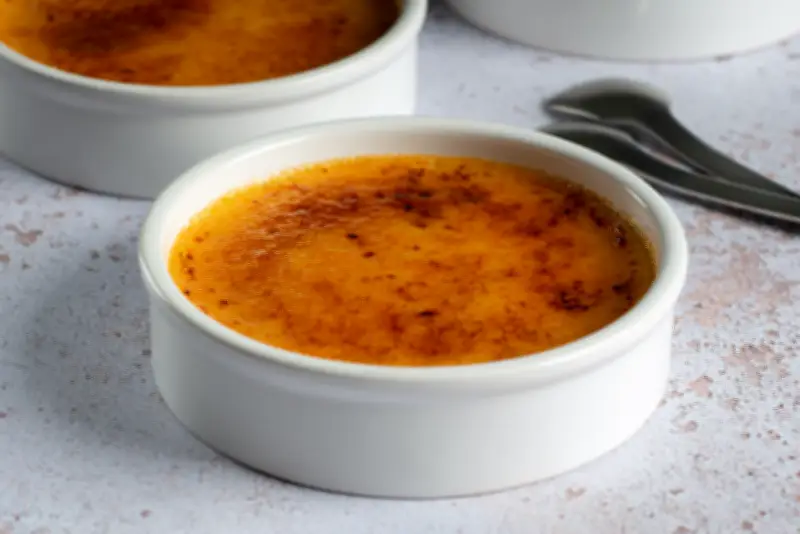 Receta de Crème Brûlée de Bourbon: Un Clásico Francés con Historia