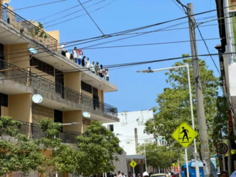 Recompensa de $5 millones por 34 prófugos tras motín en cárcel de Santa Marta