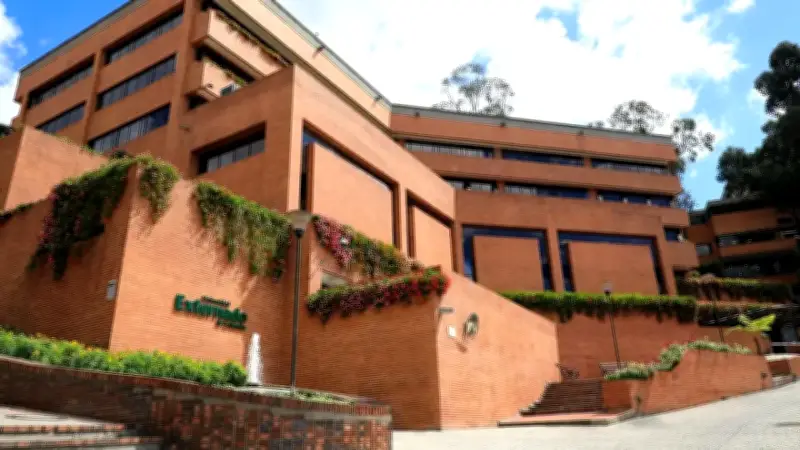 Rector de la Universidad Externado critica nuevo impuesto al patrimonio como 'casi confiscatorio'