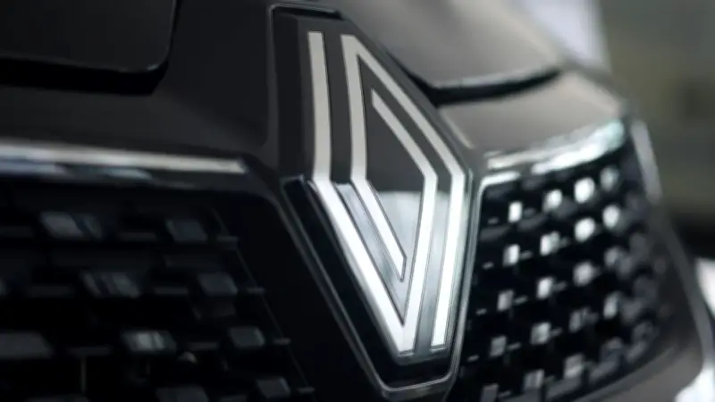 Renault anuncia fin de venta de carros a gasolina en Colombia: apuesta por híbridos y eléctricos