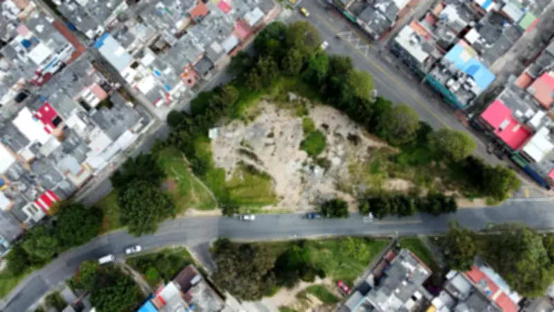 Renobo y Caja de Vivienda Popular ajustan cronograma del Concurso de Predios Lomas Pijaos II