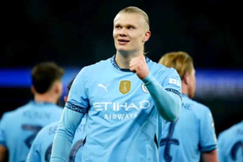 Representante de Haaland niega contactos con Barcelona para traspaso del noruego