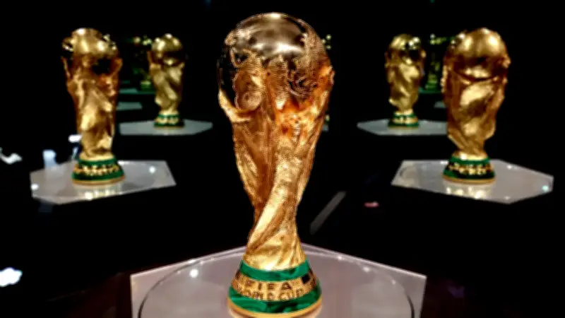 Revelan los dos artistas que cantarán la canción oficial del Mundial 2026