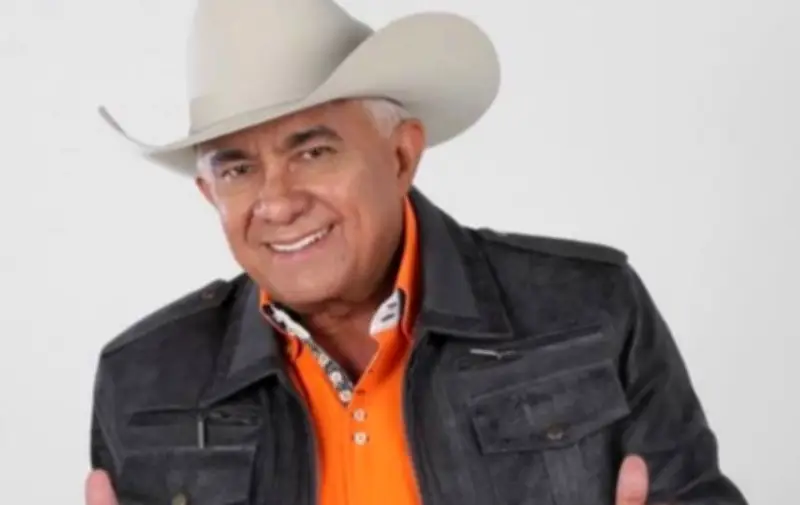 Reynaldo Armas supera delicado episodio de salud tras 30 días hospitalizado en Bogotá