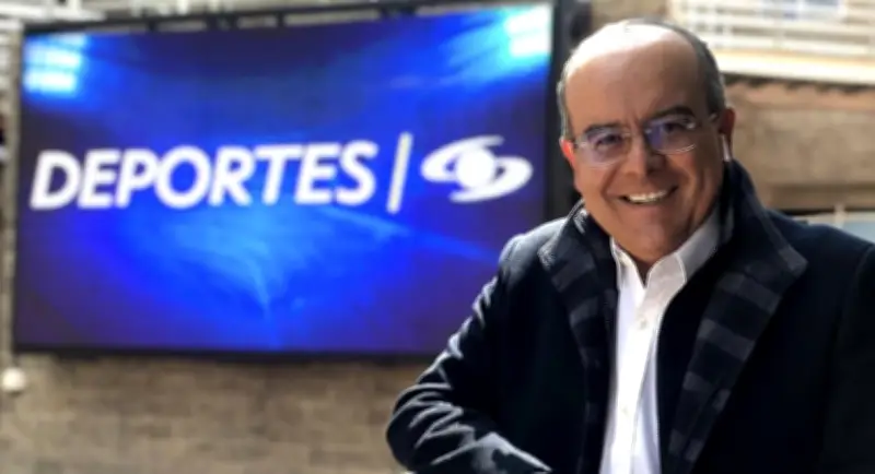 Ricardo Orrego guarda silencio público tras salida de Caracol por acusaciones de acoso