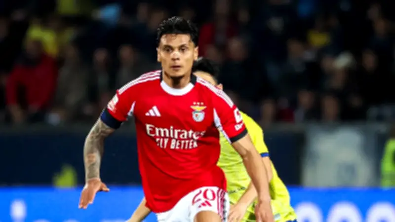 Richard Ríos anota su primer gol en la Liga de Portugal y alcanza cinco con Benfica