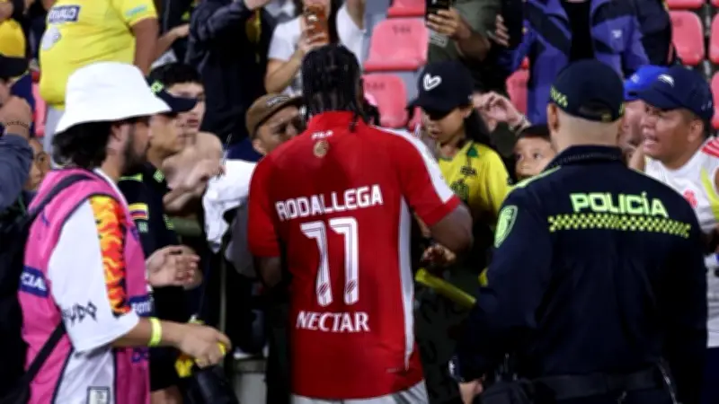 Rodallega envía mensaje de respeto tras intenso triunfo de Santa Fe sobre Bucaramanga