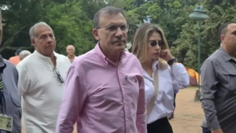 Roy Barreras afirma que su campaña comienza hoy y destaca más progresismo que petrismo