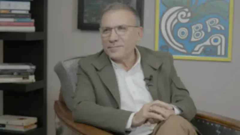 Roy Barreras: De médico a precandidato presidencial, una trayectoria de décadas en la política colombiana