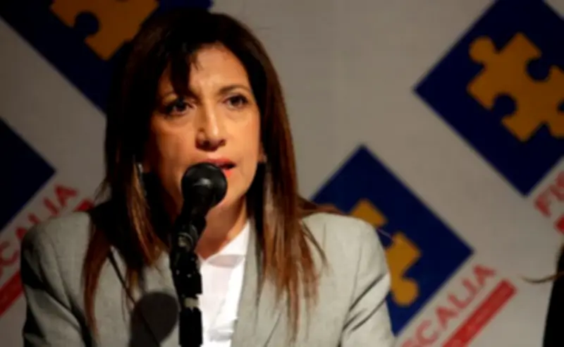 Roy Barreras designa a Martha Lucía Zamora como su fórmula vicepresidencial desde Cartagena