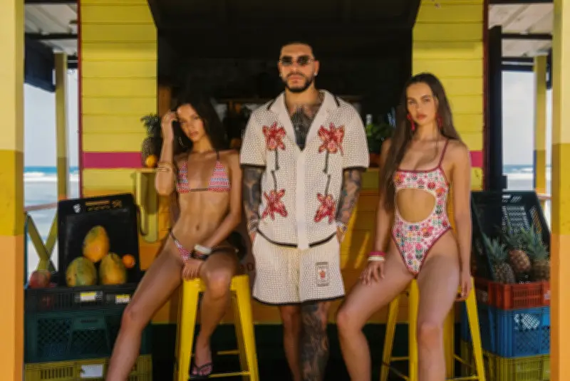 Ryan Castro lanza colección cápsula AWAA con Agua Bendita fusionando moda y cultura urbana