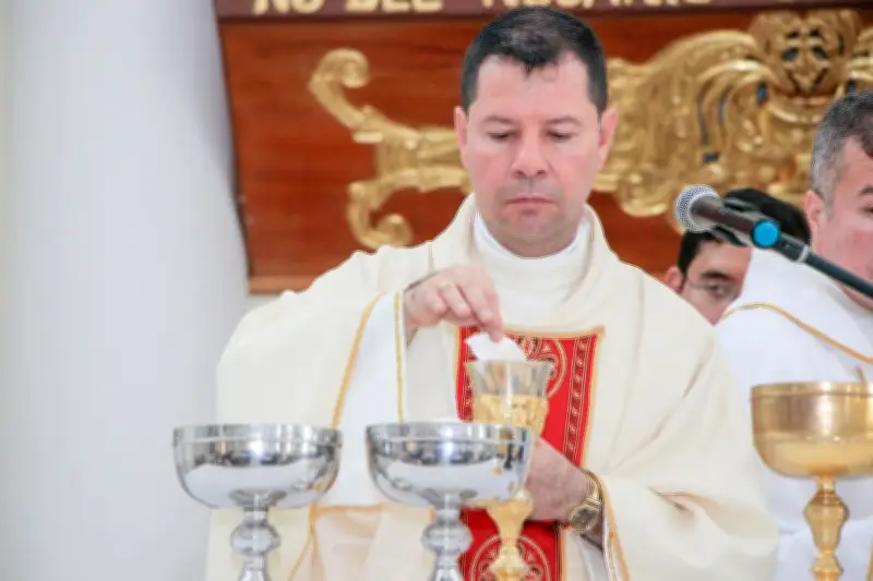 Sacerdote fallece en trágico accidente de tránsito en vía Bucaramanga-Rionegro