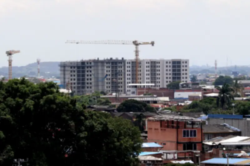 Salario del Administrador de Propiedad Horizontal en Colombia 2026: Cálculo en SMMLV y Factores Determinantes